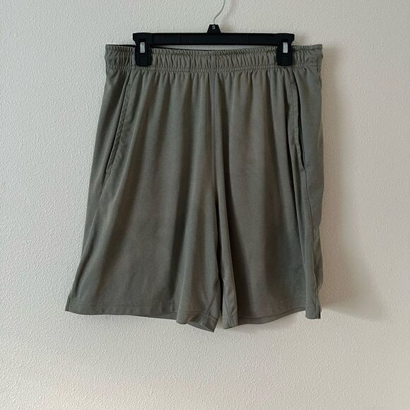 Nike Men's Standard Fit Lightweight Elastic Waist Dri-Fit Short (Grey,L) - Picture 2 of 10